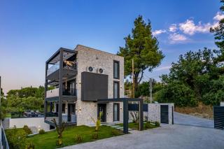 Royal Retreat Villa - Polychrono - 4
