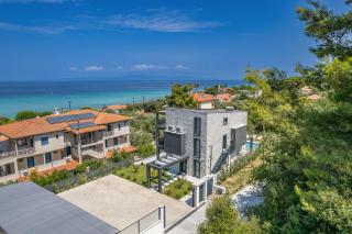 Royal Retreat Villa - 3