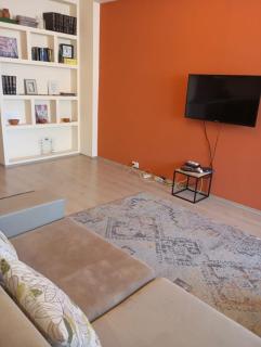 1 Bedroom Tsereteli Avenue Cozy Apartment - 1