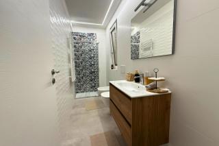 Zenith - Luxury Suites - 4
