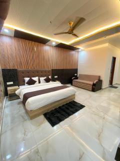 Hotel Ganga Pearl - Rishikesh - 1