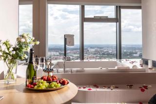 Apartamenty Sky Tower - Breslau - 0