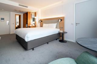 Holiday Inn Bristol Filton by IHG - 3