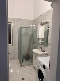 DET Golden Apartment - Golem - 4