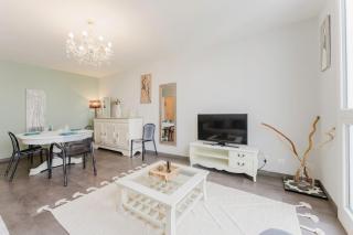 Appartement Lumineux 2 chambres avec parking - 8