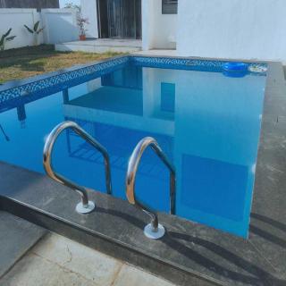 Mount Lake Villa Resort by Aayana Holidays - Igatpuri - 0