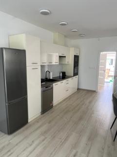 B53 Apartment 3 - 9