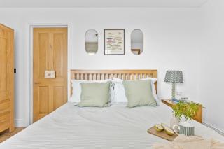 3 At The Beach, Torcross - Beesands - 6
