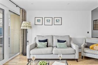 3 At The Beach, Torcross - Beesands - 3