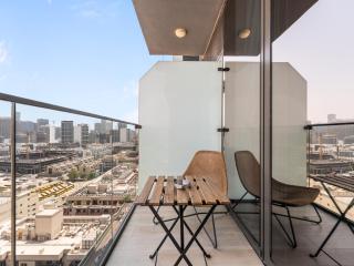 Bright 1 Bedroom Apartment with JVC open view - 8