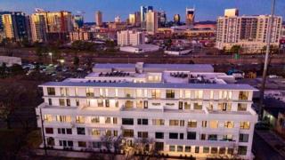 Amazing Downtown Condo w Pool and Free Parking - 0