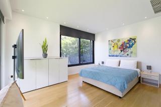 2 Pools & Gym Luxury Residence - 7