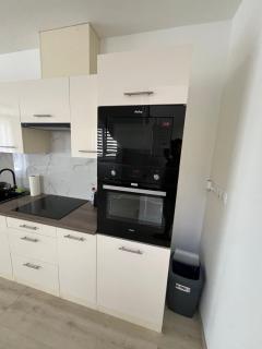 B53 Apartment 2 - 5