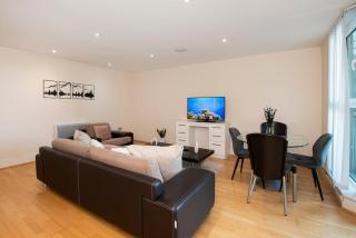 Charming 2 bed Thames view - London - 5