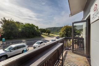 Plett Escape - Central & Walk to the Beach - 3