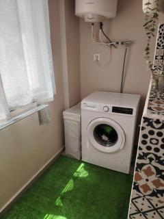 Chambre très propre avec salle de bain privée - 5 min airport casablanca - 7