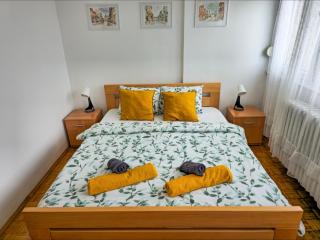 Boulevard apartment RentiGo - Novi Sad - 7