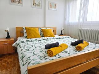 Boulevard apartment RentiGo - Novi Sad - 5