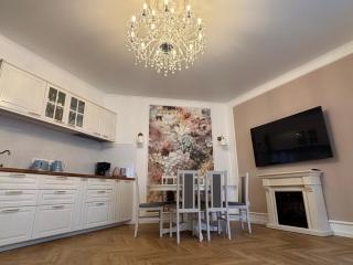 Tynska apartment - Prague - 0