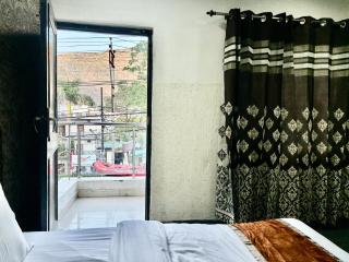Hotel Dev Palace - Badrinath - 6
