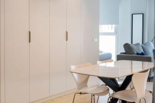 VLC Host - Recaredo Apartments - Valencia - 9