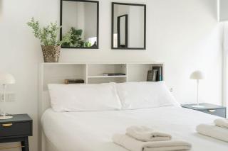 VLC Host - Recaredo Apartments - 6