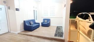 Naya Homestay Kuningan - 1