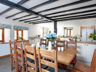 Four Seasons Cottage - Langtree - 4