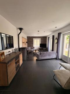 Maison spacieuse - Jacuzzi - Proche cœur historique - 3