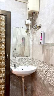 Sapphire Service Apartment - 2