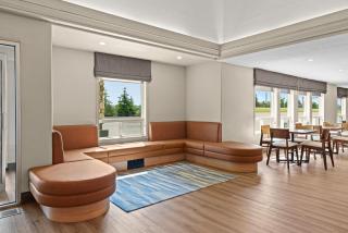 Days Inn by Wyndham Regina - Regina - 1