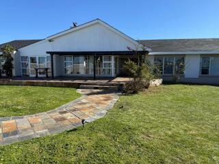 La Maison on 37 Admiralty Way, Summerstrand, Port Elizabeth - 8