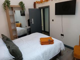 Chester - Apartment - Sleeps 3 - City Centre - Chester - 4