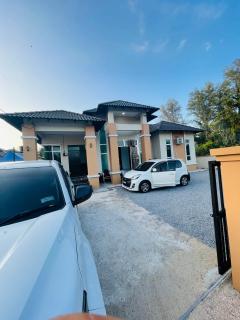 D Aur Poolvilla Seaview - Bachok - 0