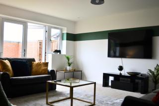 Fort House 6 Large Private Bedrooms with 7 beds, close to NEC, JLR, City Centre - Birmingham - 8