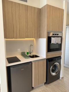 Harbour Lights Studio Apartments - Paphos - 4