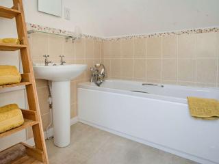 1 Bed in Cowes IC084 - 1