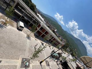 Mountain View Apartment in the heart of city - 2