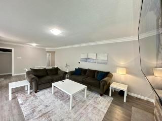 Mountain View House - Sleeps 14 - 5