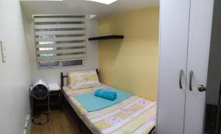 3 BR loft-type condo Fort Victoria - Manila - 4