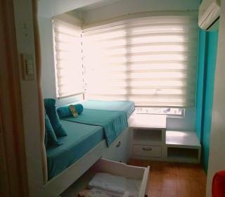3 BR loft-type condo Fort Victoria - Manila - 8