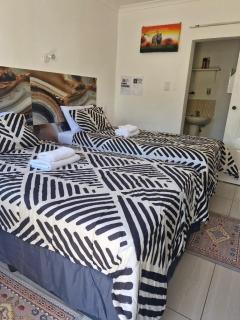 Dundee Viks Guest House - Dundee - 4