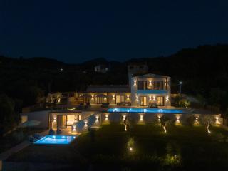 Azura Exclusive Villa - Acharavi - 4