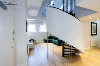 City Centre Duplex Apartment - 9