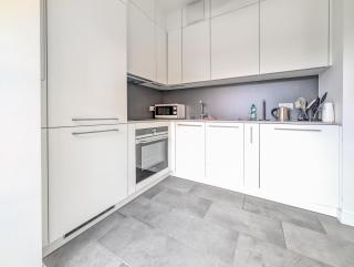 Riverside Modern Studio by BookingHost - Wrocław - 8