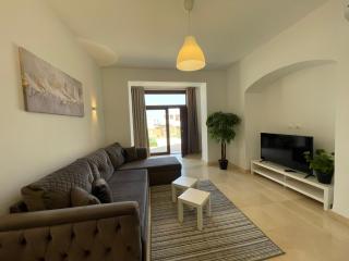 Spacious sea view ,1 bedroom apartment in Azzurra Sahl Hasheesh - Hurghada - 2