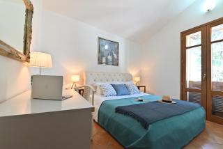 IzzHome Gallery - Pula - 4