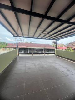 Rizqi Homestay Pasir Mas - 8