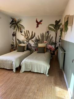 Villa 170m2 avec piscine , sauna , jacuzzi , terrain de petanque - - 4