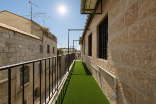 Stylish & Quiet Hideaway 1BR JLM By SweetyGuest - Jerusalem - 2